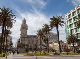 URUGUAI ESPECIAL EM ABRIL